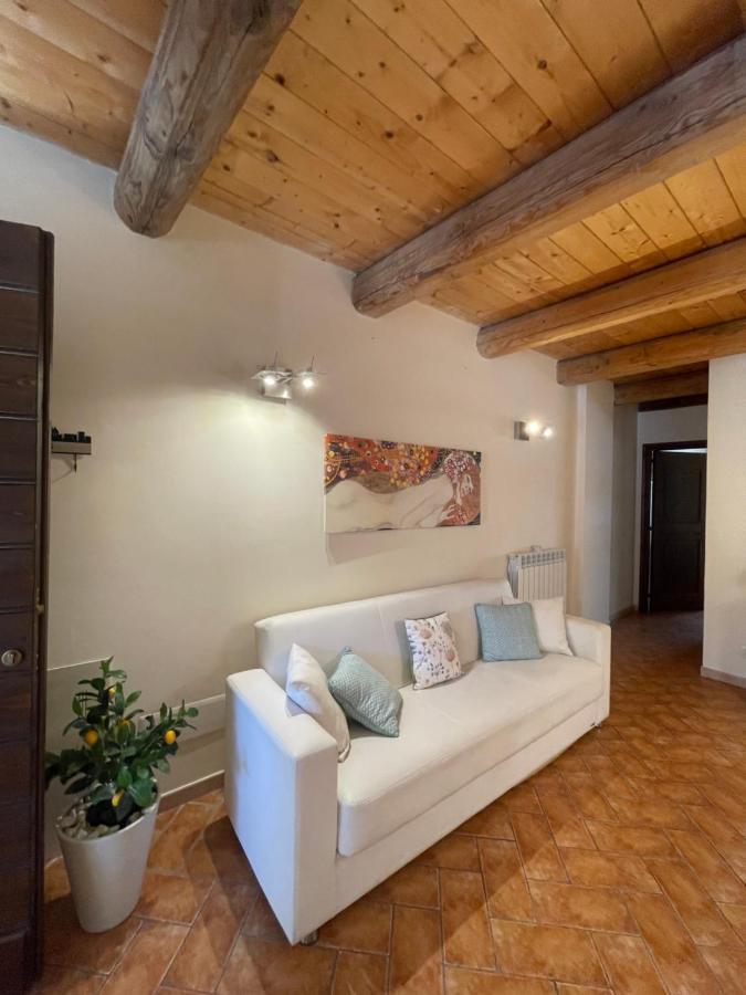 Il Borghetto Medievale Suite Fabriano Exterior photo